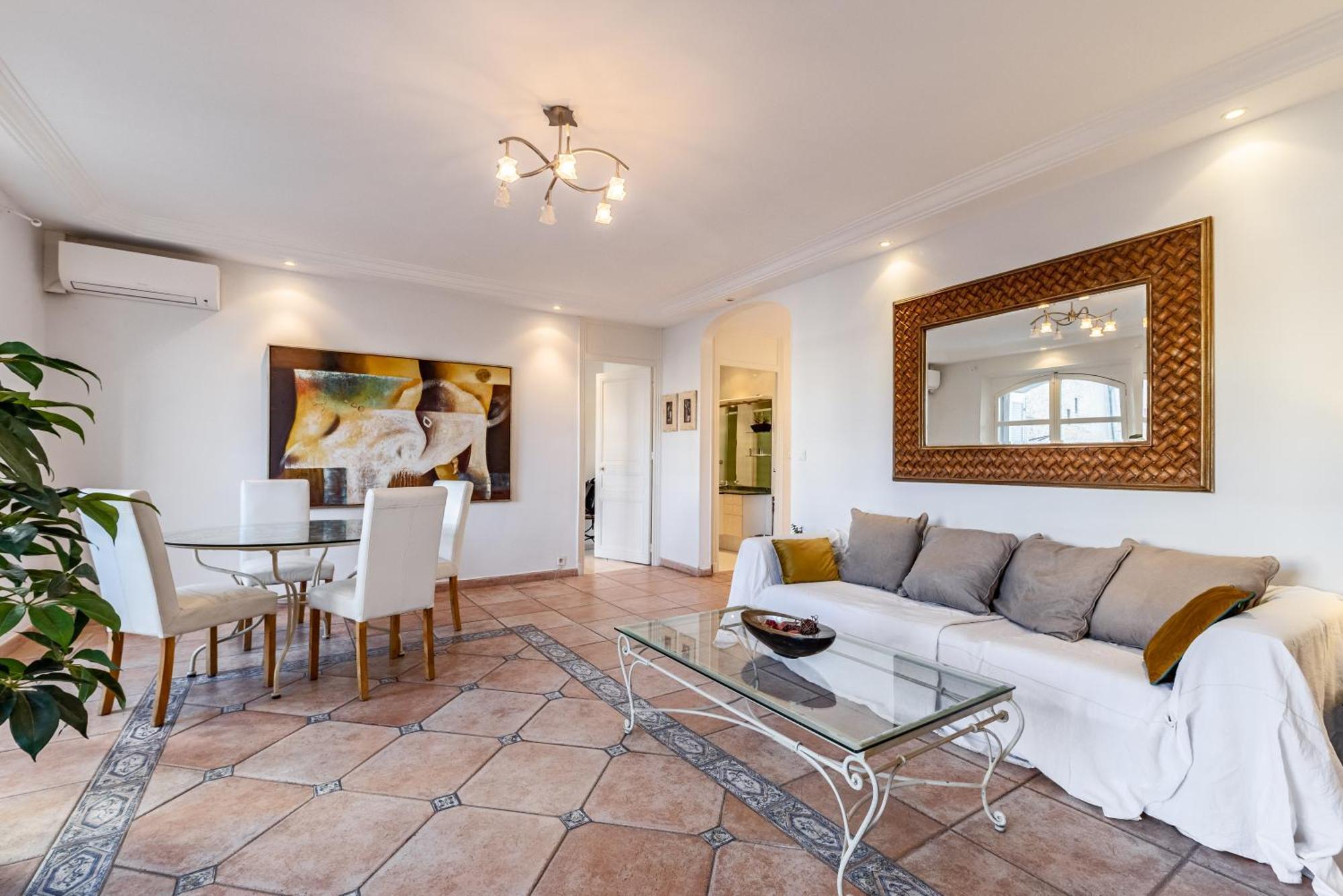 Appartement Nadia By Terry's Homes